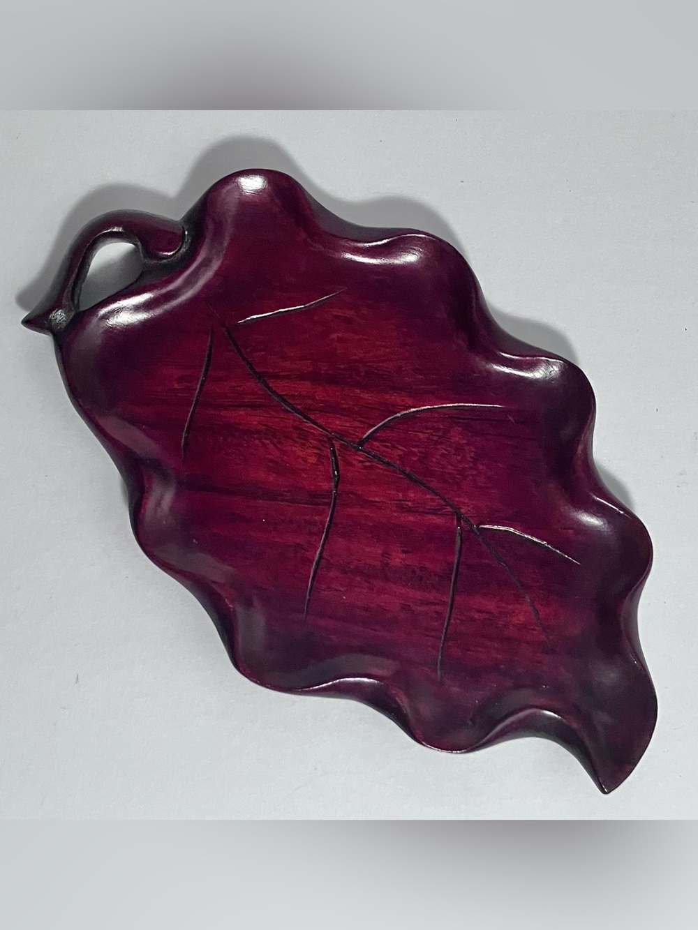Chinese CARVED WOOD Trinket Dish / HANDMADE Veined Leaf / Vibrant RED VARNISH